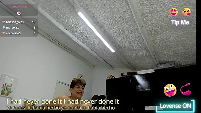 Angelina_Stone_65's cam snapshot