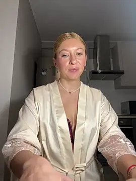 Kittie_Valentine's cam snapshot