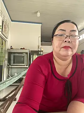 Alinat_'s cam snapshot