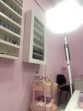 PaulaCruz01's cam snapshot