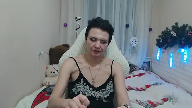 AvaSaturnian's cam snapshot