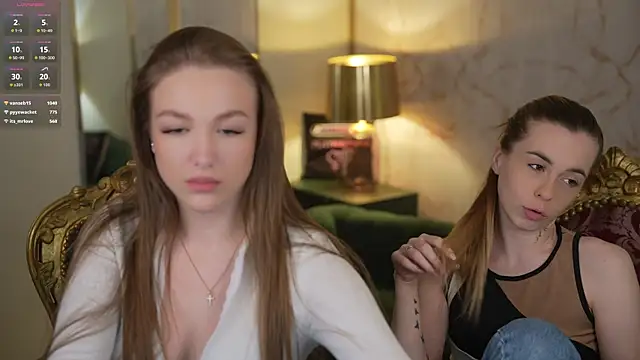 Ella_054's cam snapshot