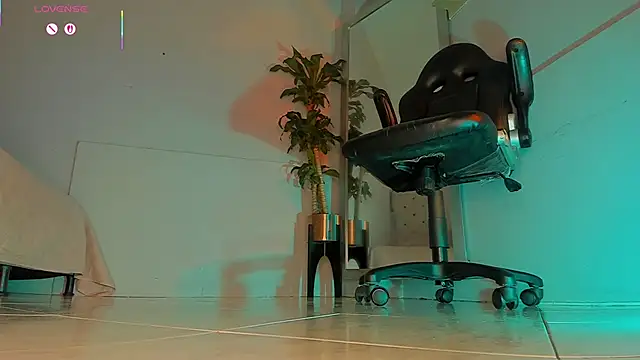 charlotte__grey's cam snapshot