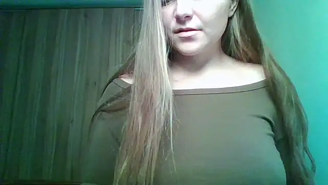 Evasapples's cam snapshot