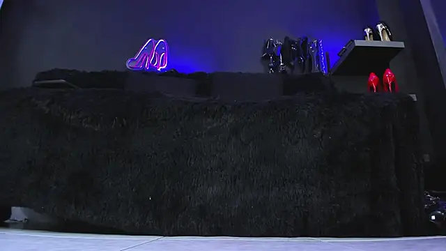 DelaneyStone's cam snapshot