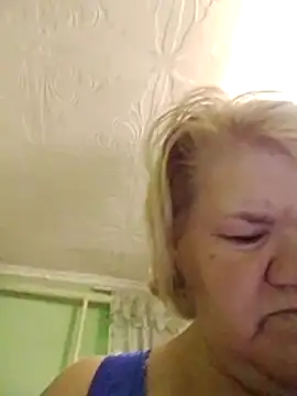 LusiyaGold5's cam snapshot