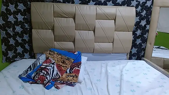 Stefanny_Taylor_'s cam snapshot