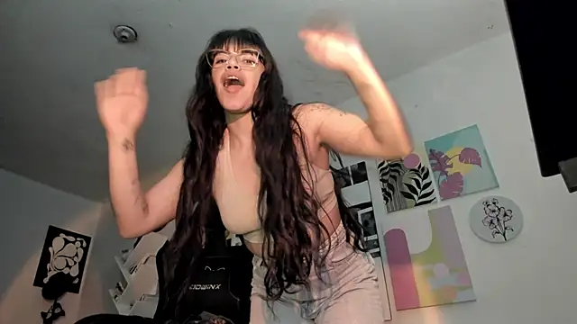 yury____sun's cam snapshot