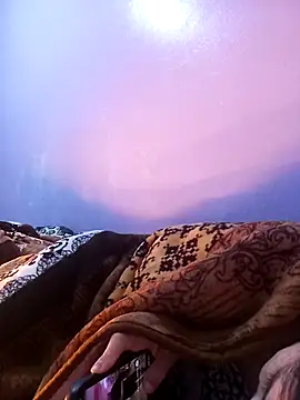 Sellena2's cam snapshot