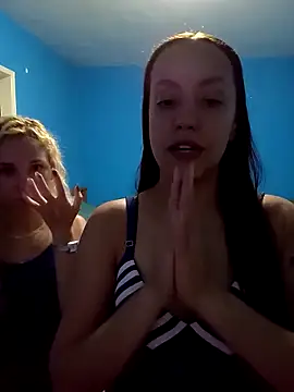 Dalilla-Lover26's cam snapshot