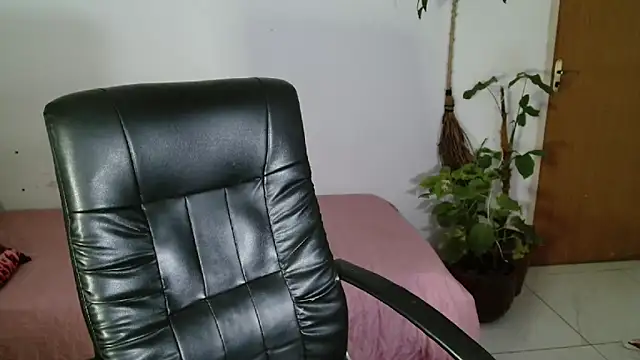 myamillor's cam snapshot