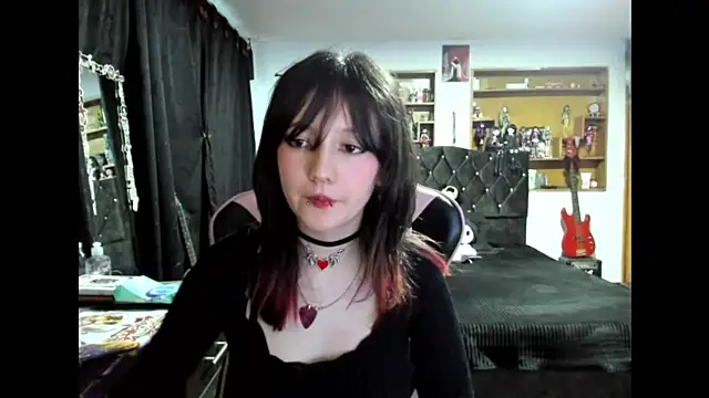 Maki_Zein_'s cam snapshot