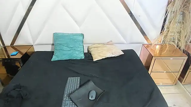 Pleasuresex1 live sex cam