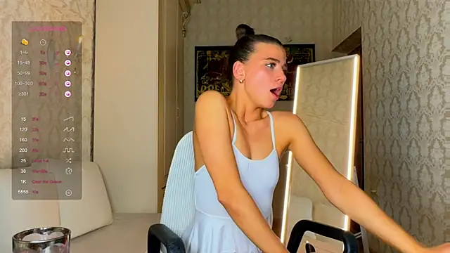 EvaHoly's cam snapshot