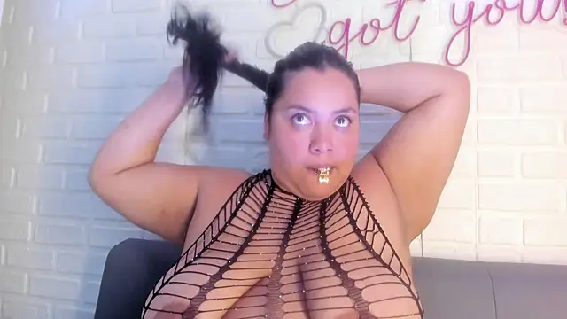 tatijara's cam snapshot