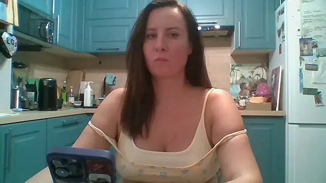 ALICAINWONDERLAND's cam snapshot