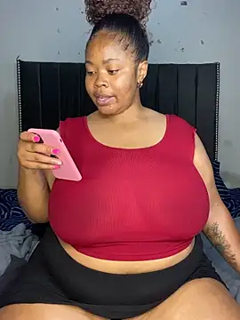 LunaCovenn's cam snapshot