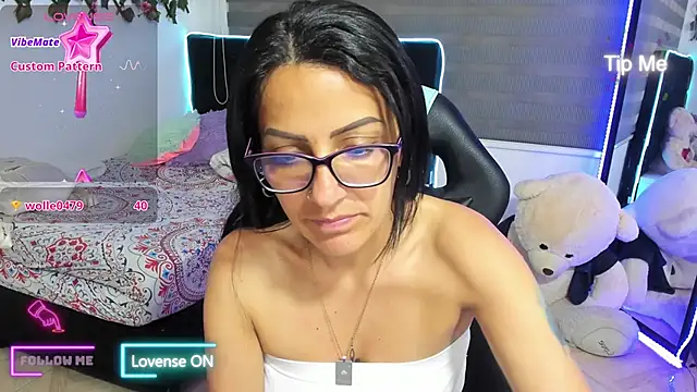 alma_blue's cam snapshot