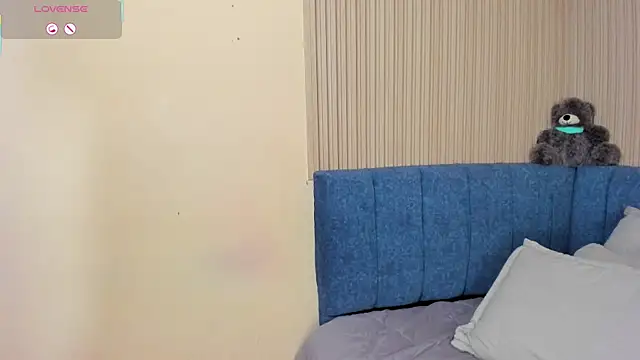 angel_ponce's cam snapshot