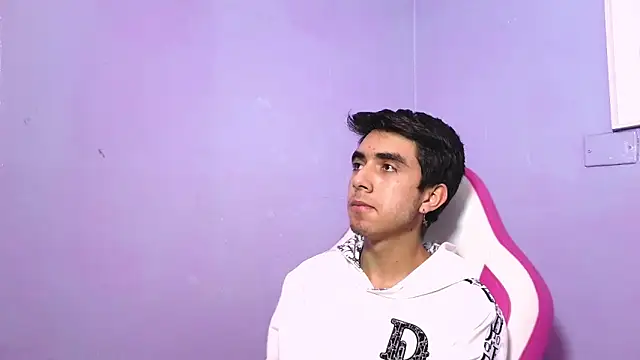 Hottie_Guy live sex cam