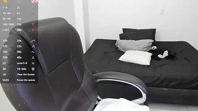 alejandra_milf_'s cam snapshot