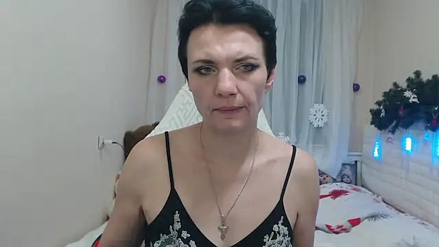 AvaSaturnian live sex cam