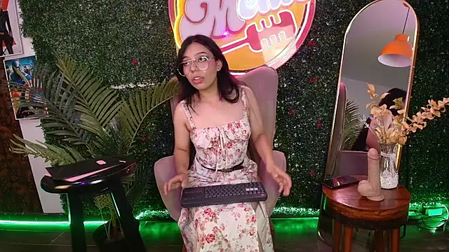 Sophia_Lagos's cam snapshot