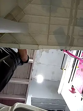 VivienAndClark's cam snapshot