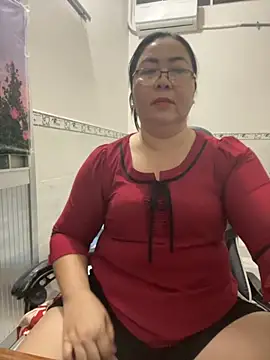 Alinat_'s cam snapshot