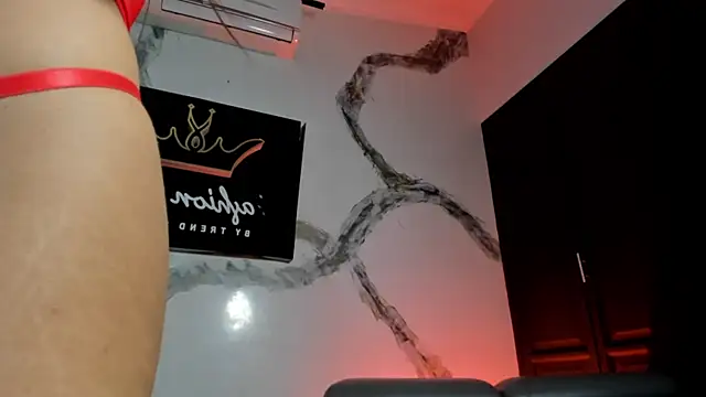 RoxyRoss_'s cam snapshot