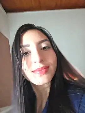 Alicia_vellami's cam snapshot