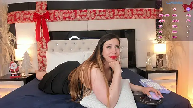 CarlaRossi_'s cam snapshot