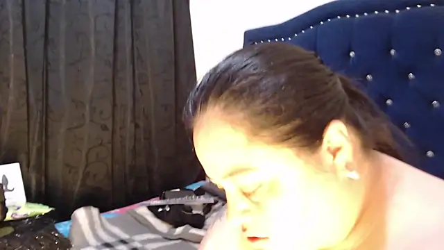 Danna_chubby_'s cam snapshot