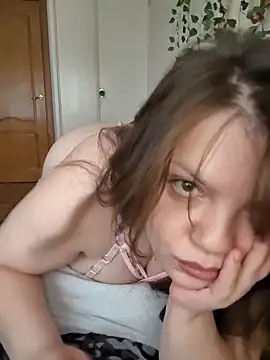 cutewhip's cam snapshot