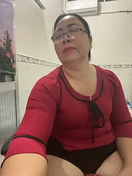 Alinat_'s cam snapshot