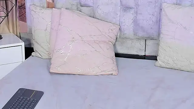 lila_noa's cam snapshot