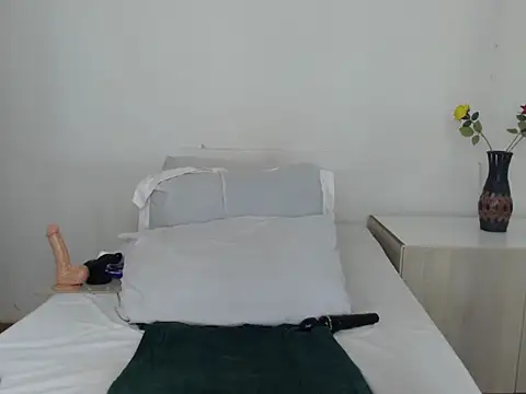 TAMARADEE4KINGS's cam snapshot