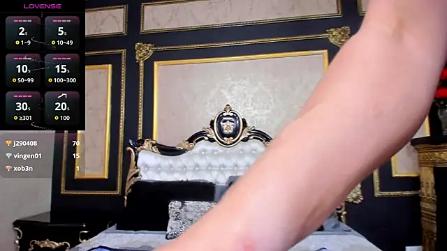 AlaskaAmato's cam snapshot