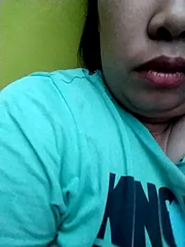 Creamy_Pussycat28's cam snapshot