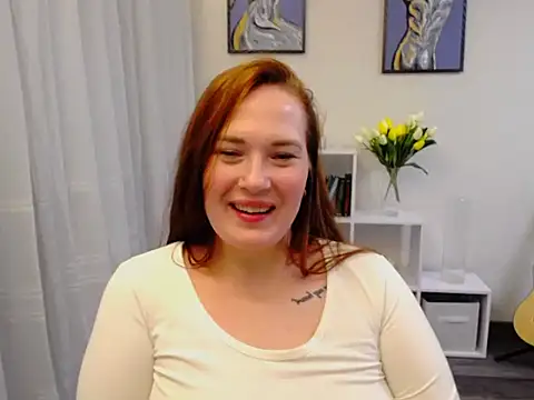 Lady_Tiana's cam snapshot