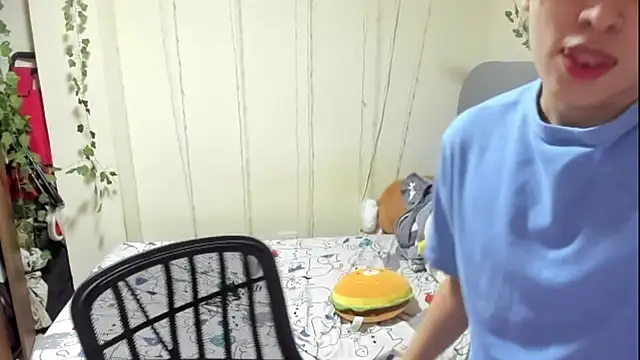 Felix_kitty live sex cam