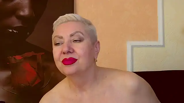 LadyPosh's cam snapshot