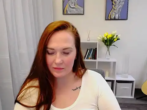 Lady_Tiana's cam snapshot