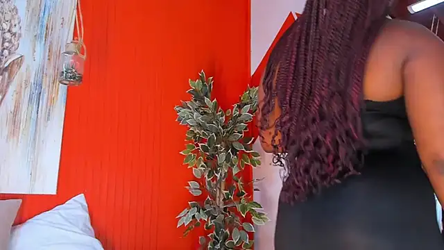 grace_miller03's cam snapshot