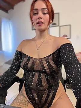 Miss-Abbii's web cam