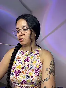 Rosita_forever_'s cam snapshot