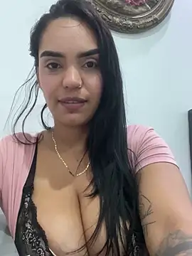 Sara-77's cam snapshot