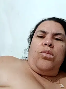 yaneth_'s cam snapshot