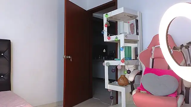 tatiana_big_ass_boobs's cam snapshot