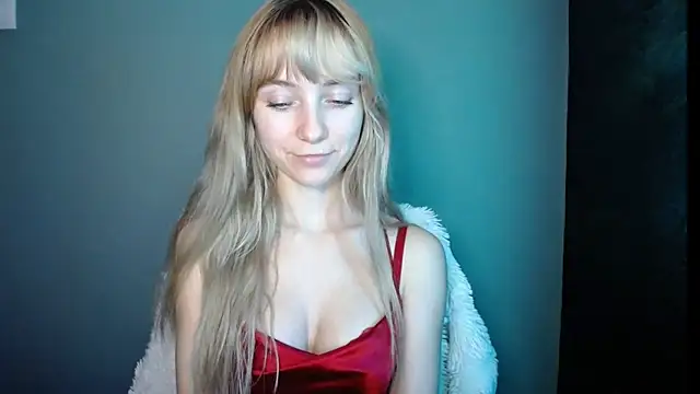 LuciaYoung's cam snapshot